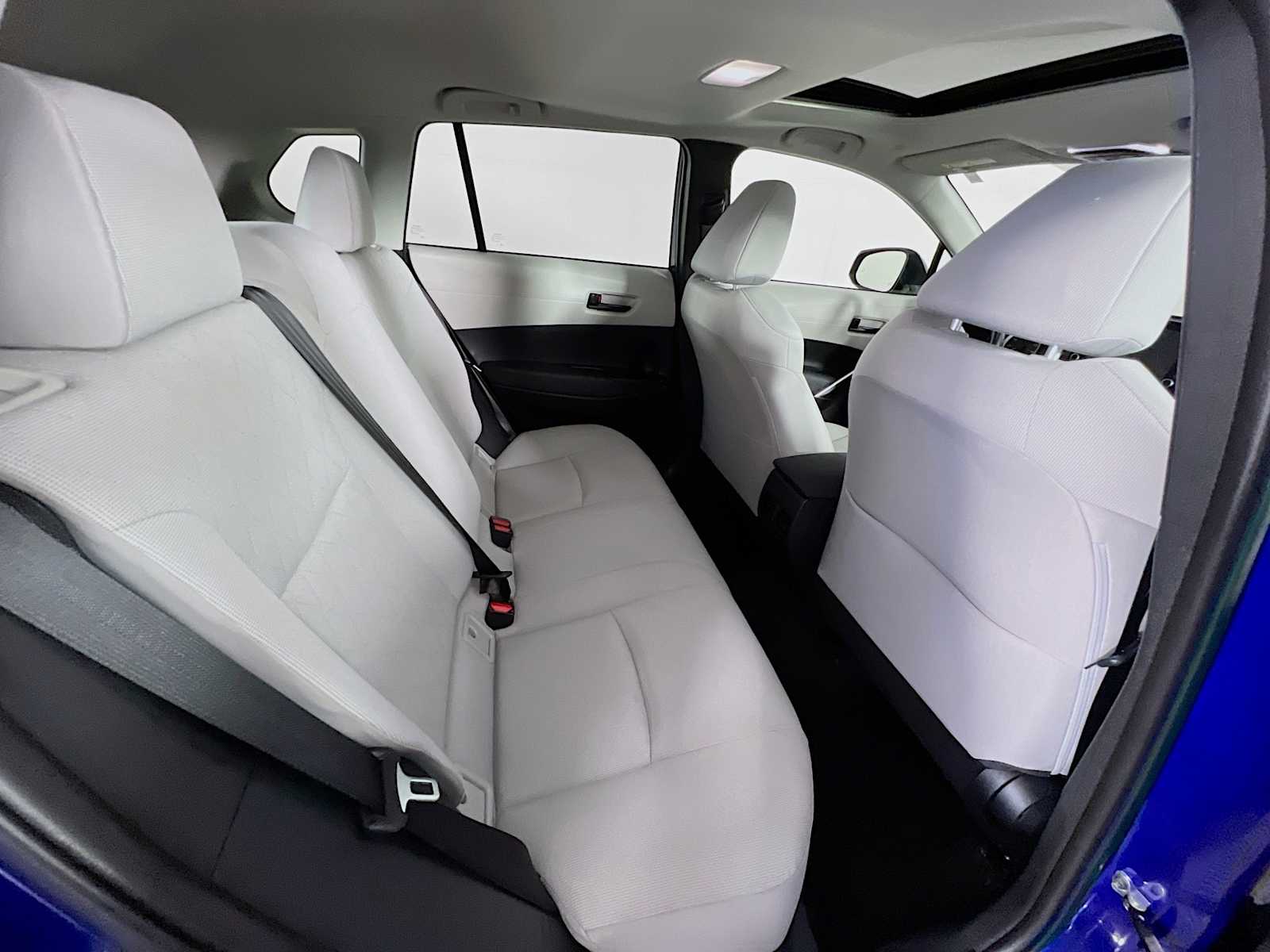 2022 Toyota Corolla Cross LE - Photo 26