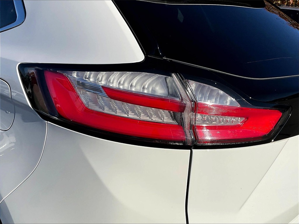 2022 Ford Edge SEL - Photo 31