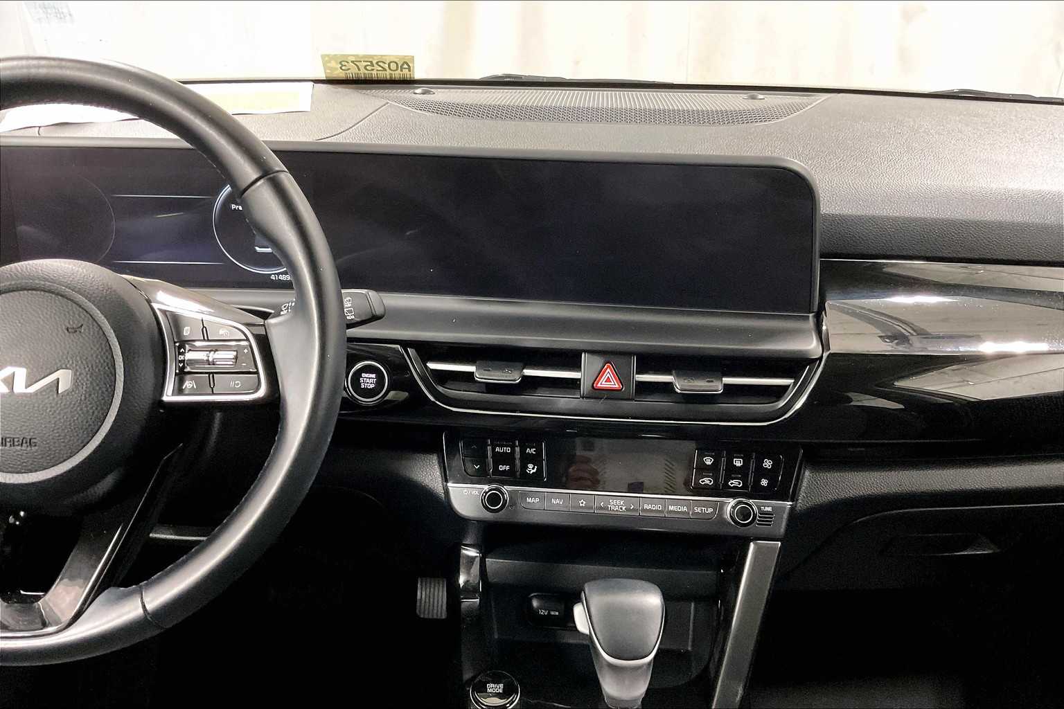 2024 Kia Seltos S - Photo 18
