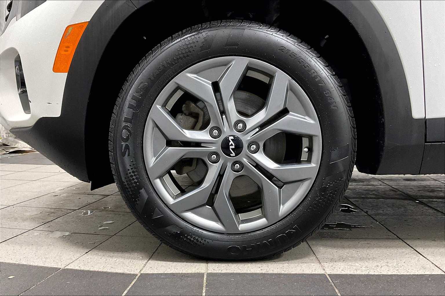 2024 Kia Seltos S - Photo 7