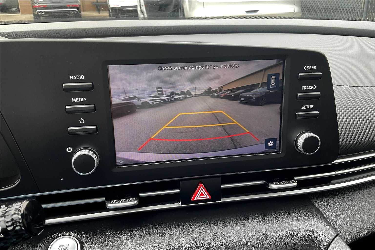 2023 Hyundai Elantra SEL - Photo 19