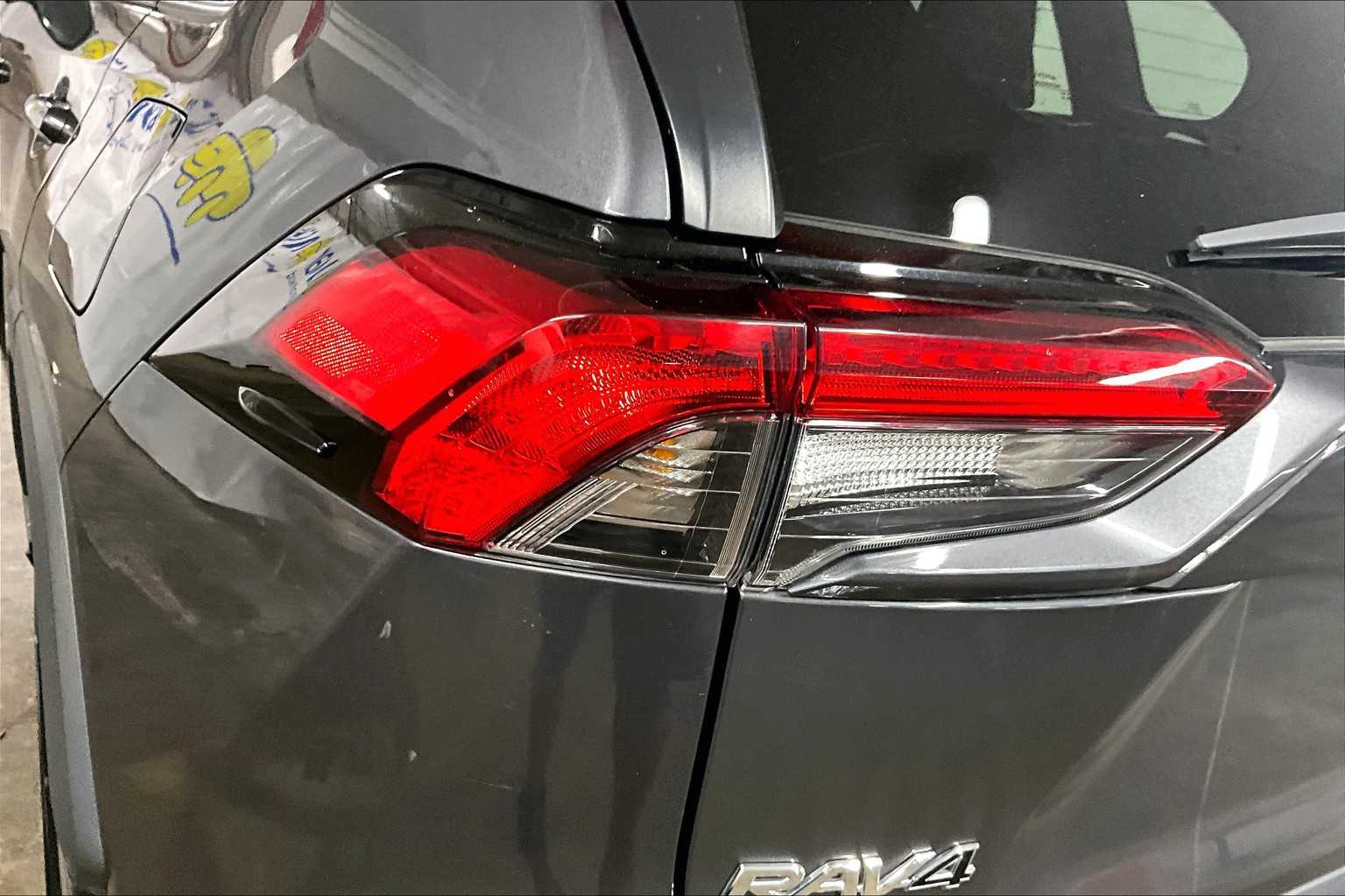 2023 Toyota RAV4 XLE - Photo 66