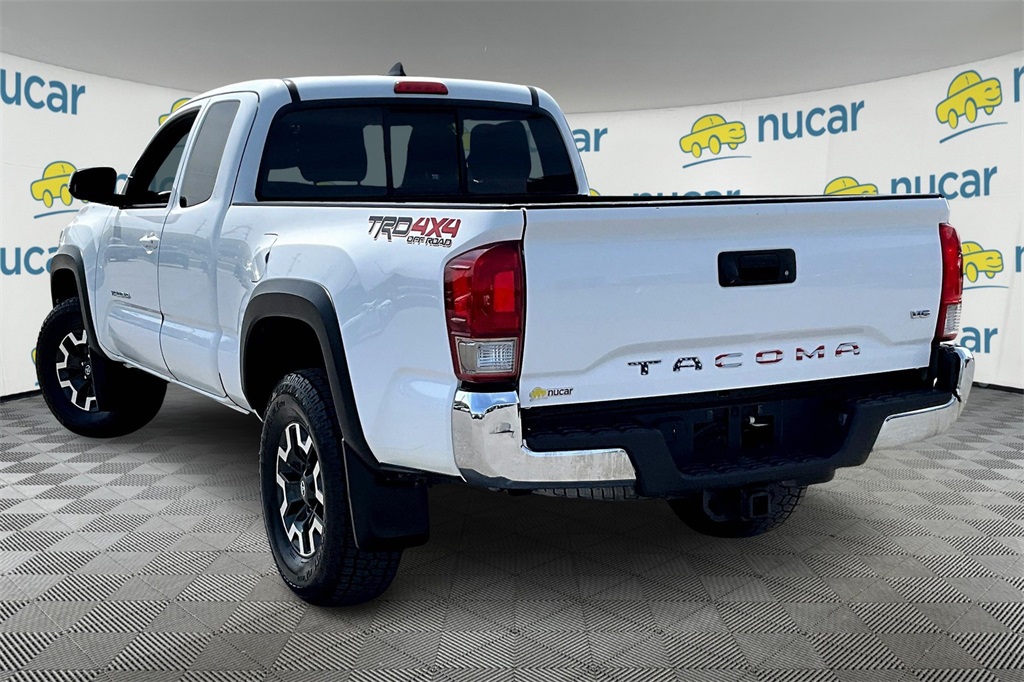 2017 Toyota Tacoma TRD Off-Road - Photo 4