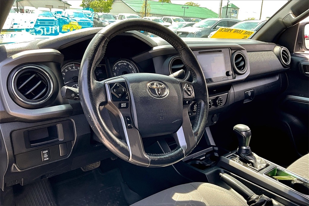 2017 Toyota Tacoma TRD Off-Road - Photo 8