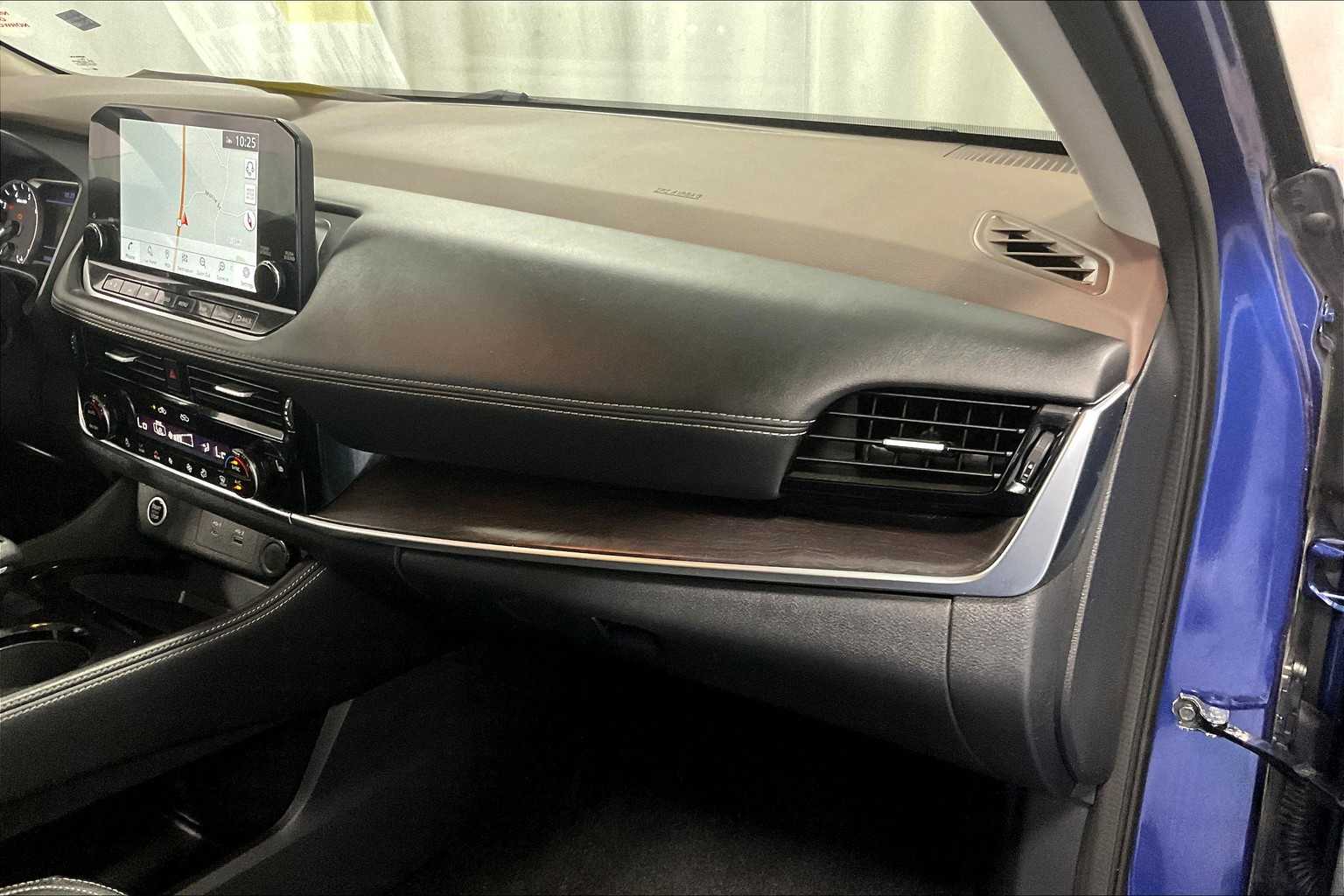 2021 Nissan Rogue SL - Photo 13
