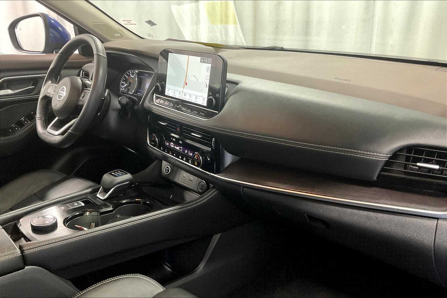 2021 Nissan Rogue SL - Photo 14
