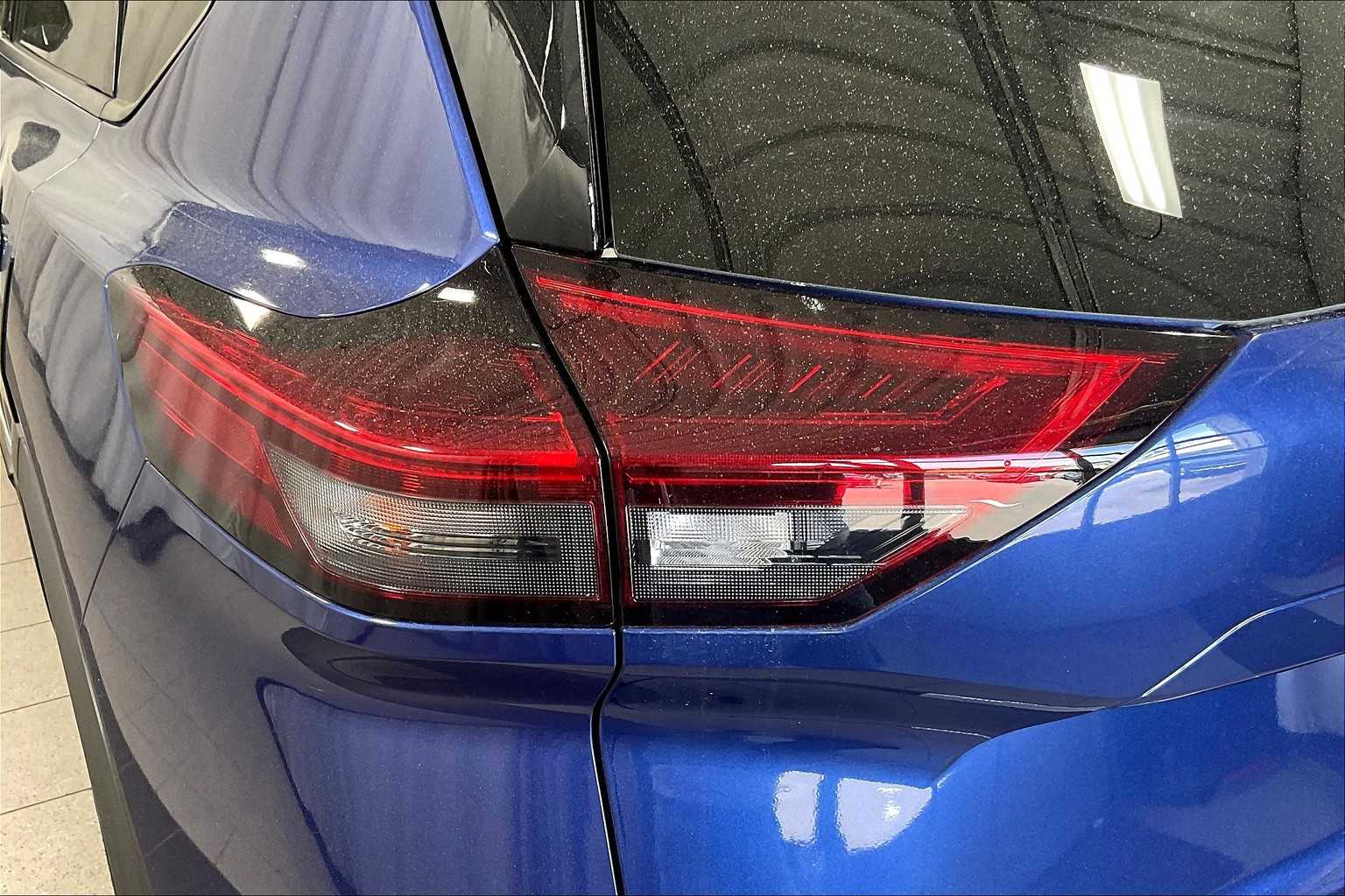 2021 Nissan Rogue SL - Photo 34