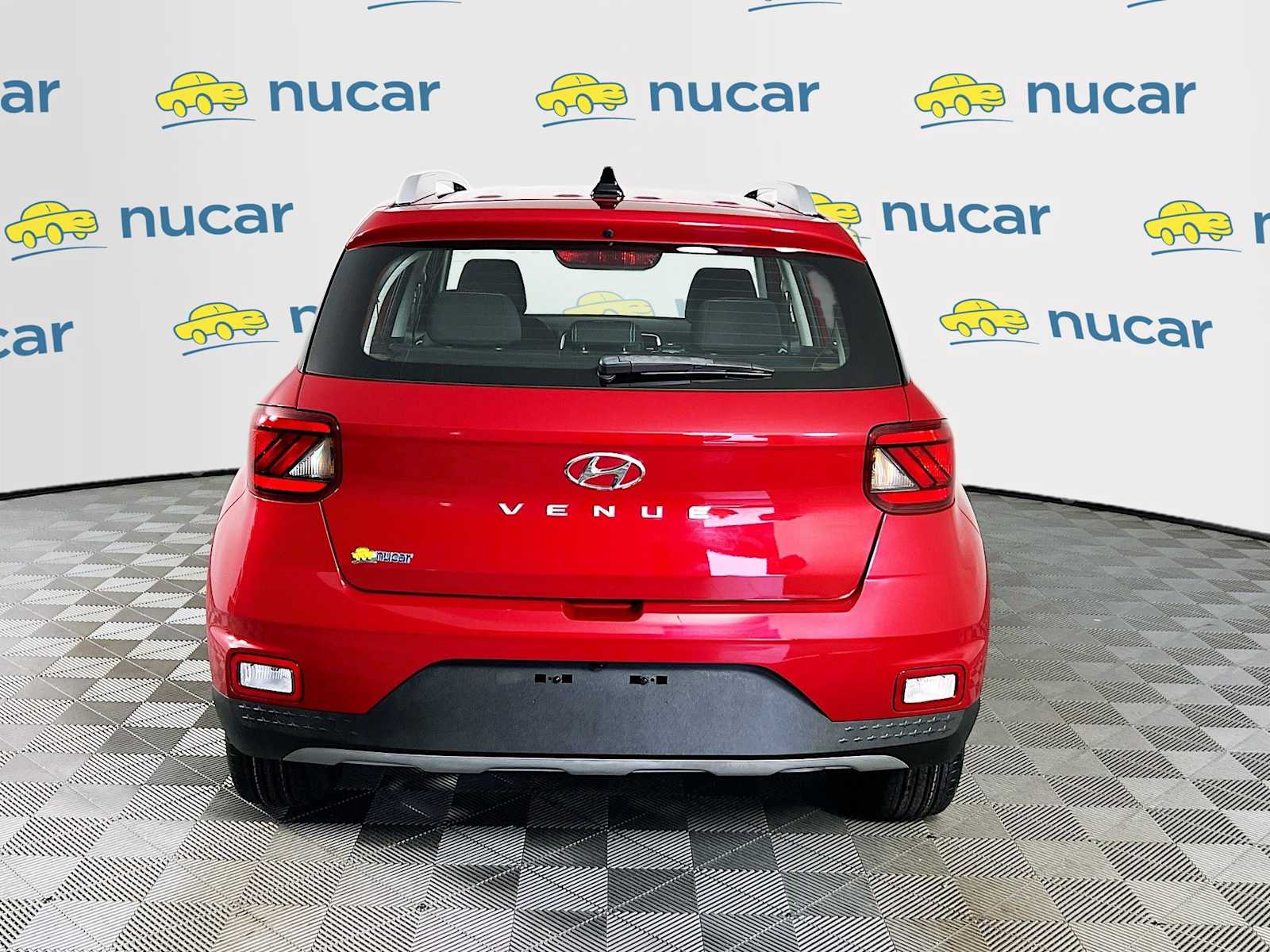 2022 Hyundai Venue SEL - Photo 6