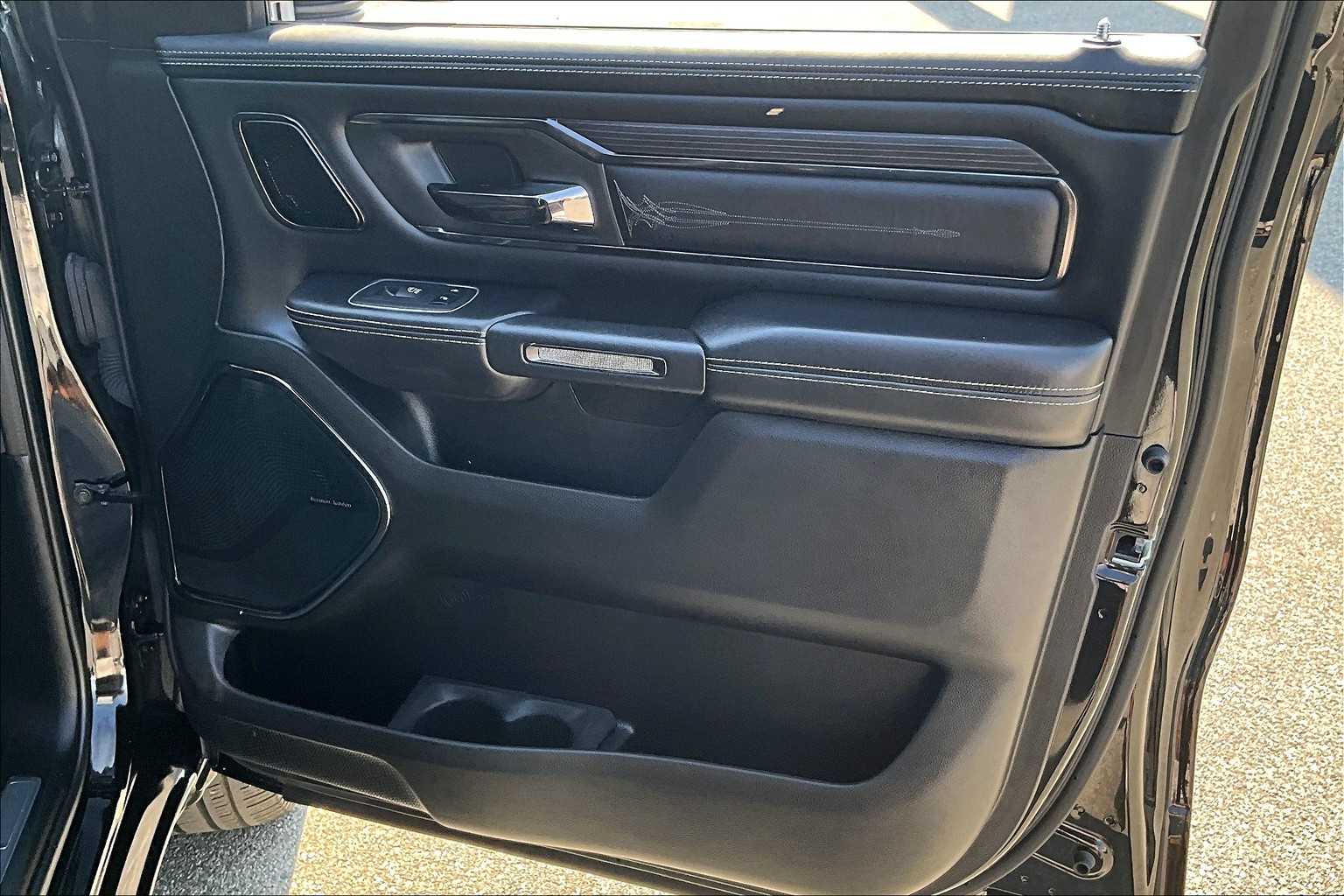 2024 Ram 1500 Limited - Photo 12