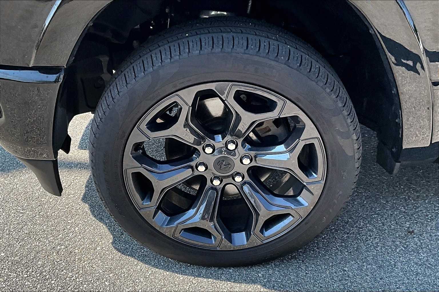 2024 Ram 1500 Limited - Photo 7