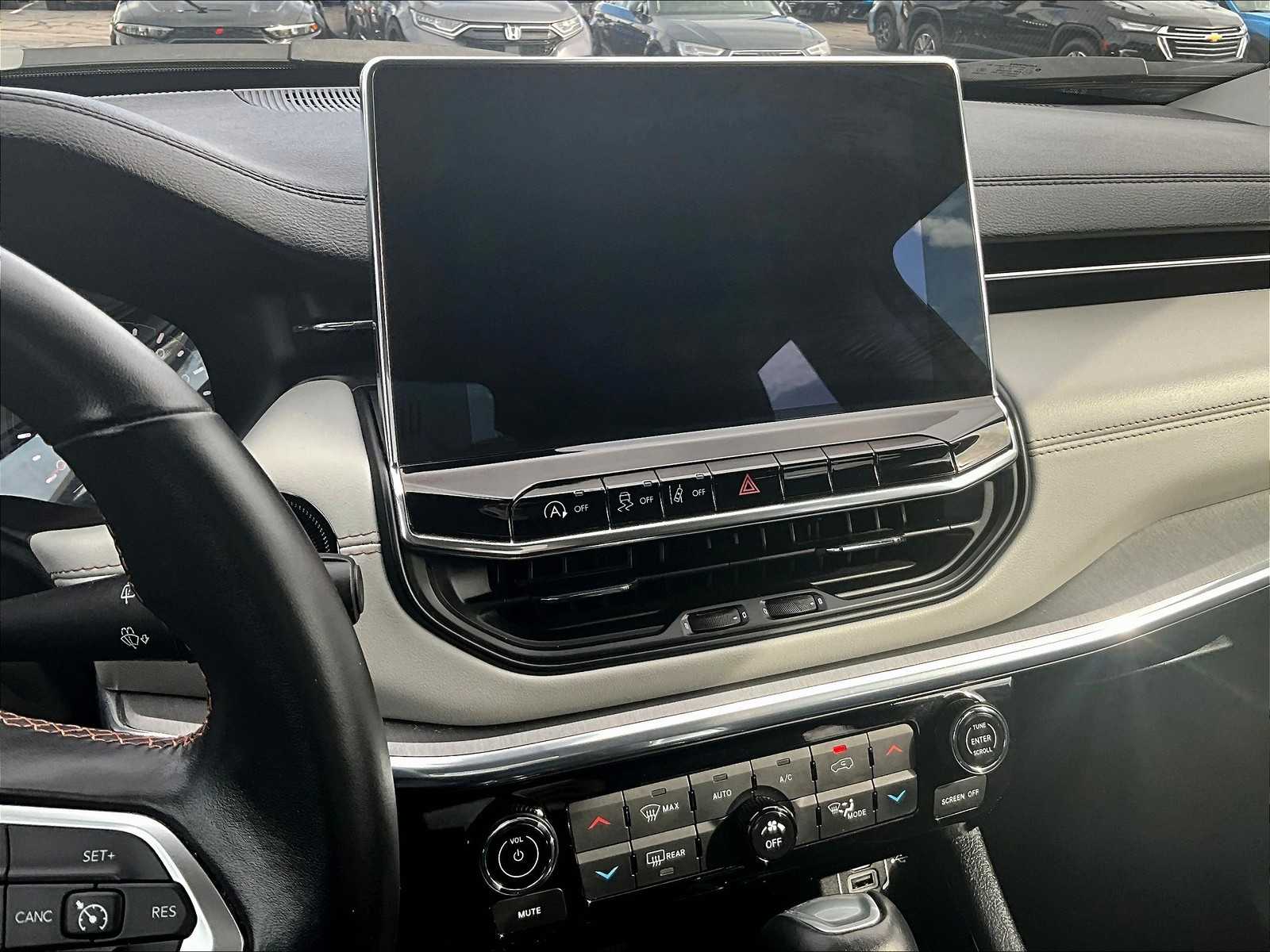 2022 Jeep Compass Limited - Photo 17
