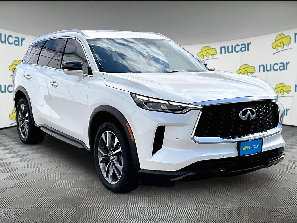 2023 INFINITI QX60 LUXE
