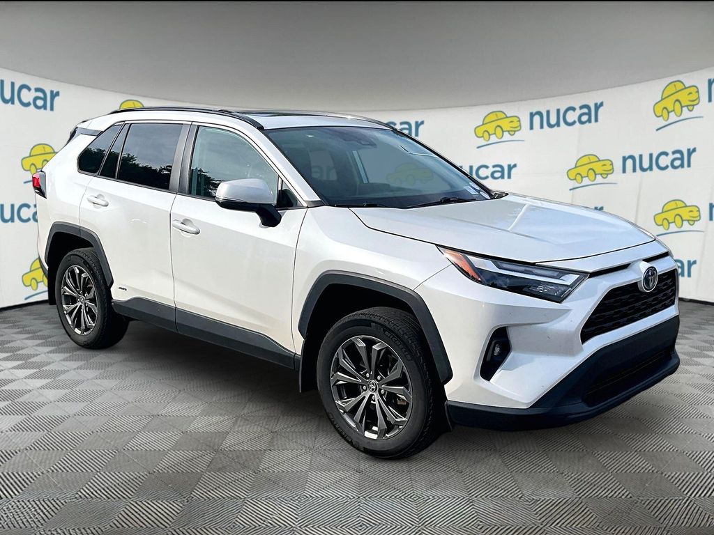 2024 Toyota RAV4 Hybrid XLE Premium