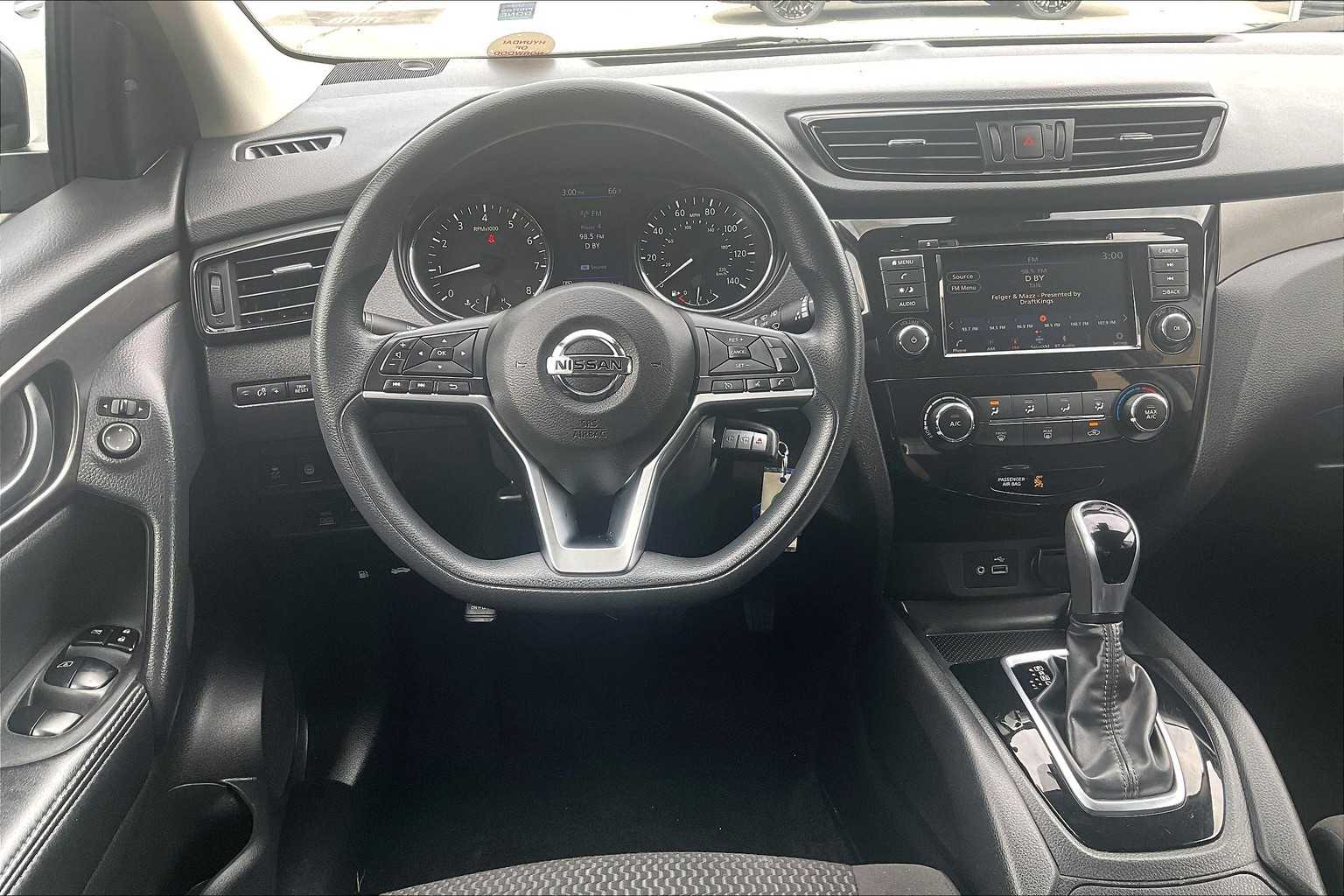 2020 Nissan Rogue Sport S - Photo 18