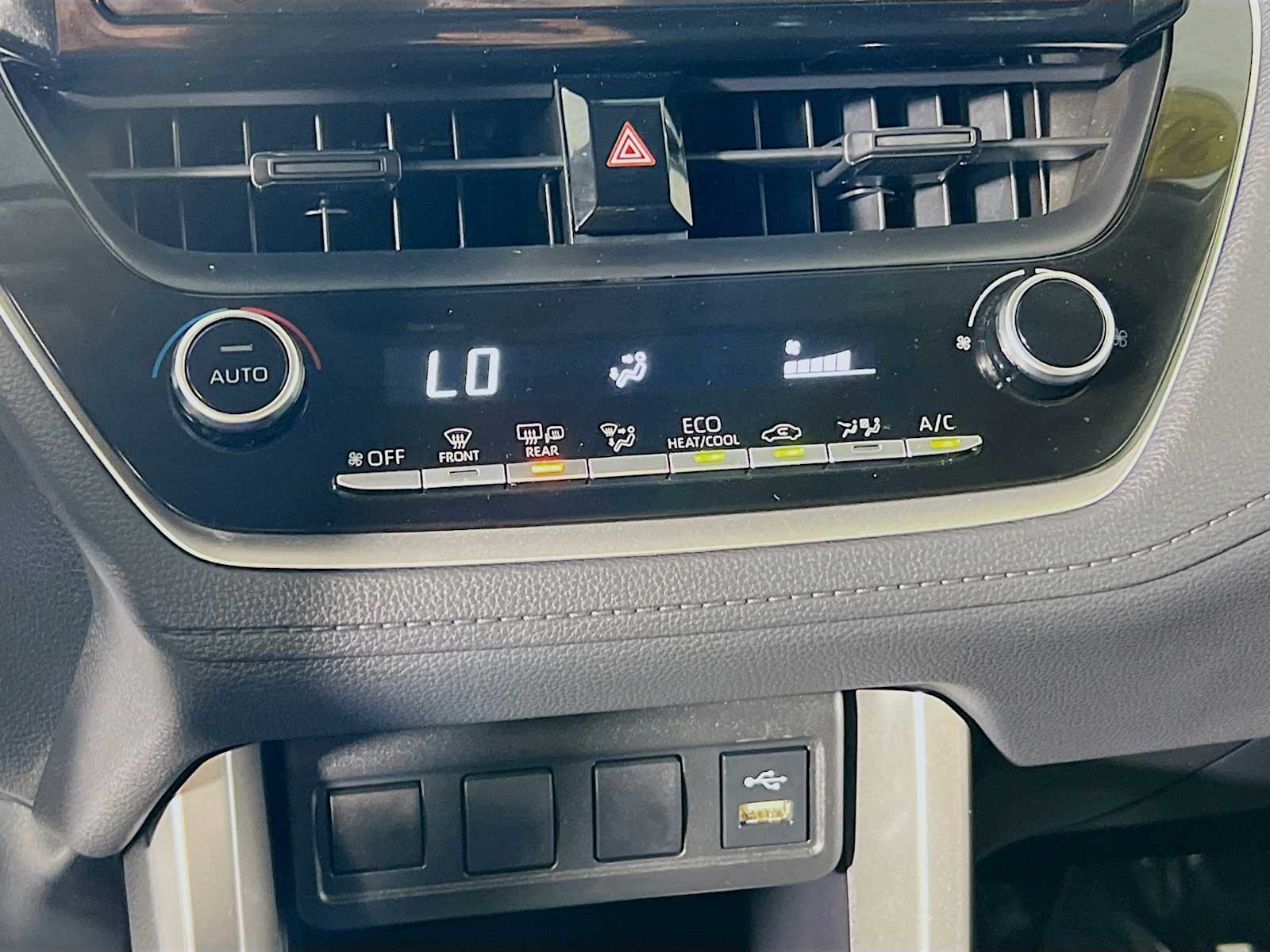 2022 Toyota Corolla Cross LE - Photo 15
