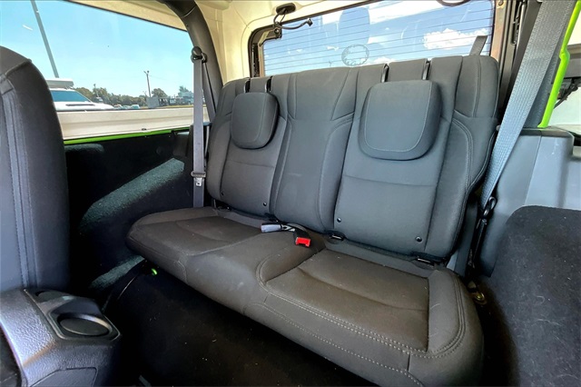 2018 Jeep Wrangler Sport S - Photo 14