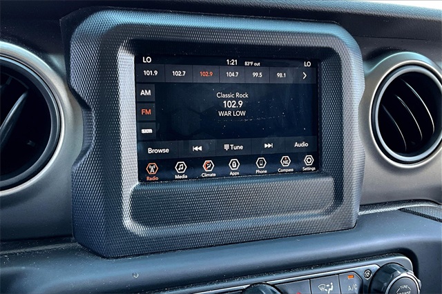 2018 Jeep Wrangler Sport S - Photo 16