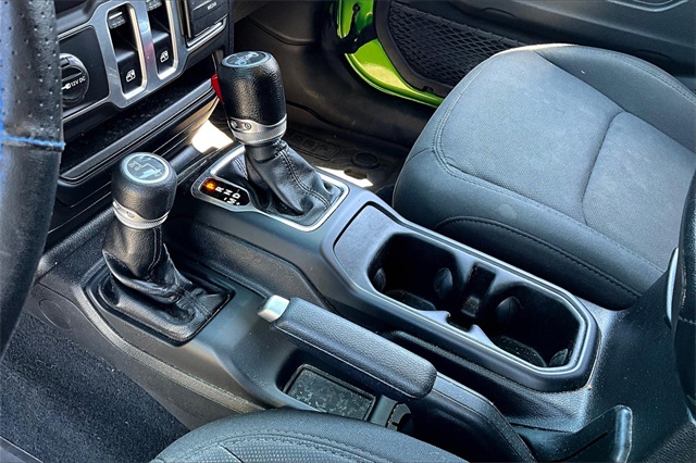 2018 Jeep Wrangler Sport S - Photo 17
