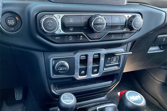 2018 Jeep Wrangler Sport S - Photo 19