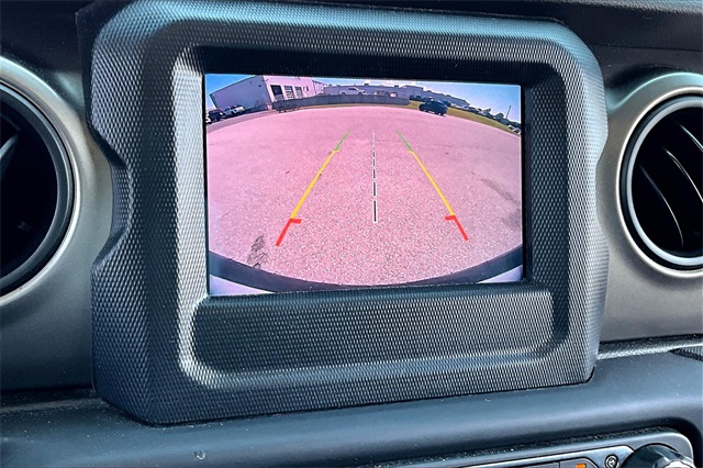 2018 Jeep Wrangler Sport S - Photo 20