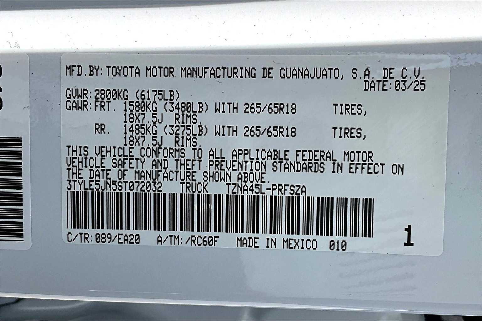 2025 Toyota Tacoma TRD Sport - Photo 17