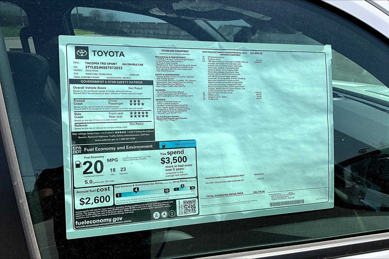 2025 Toyota Tacoma TRD Sport - Photo 18