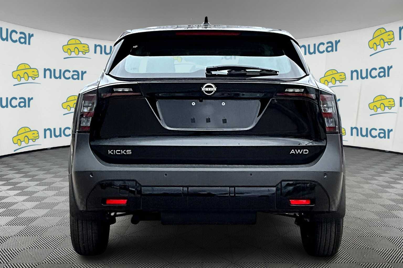2025 Nissan Kicks S - Photo 6