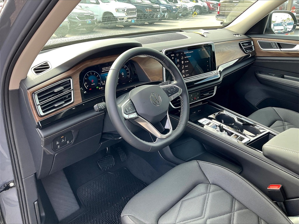 2026 Volkswagen Atlas 2.0T SE w/Technology - Photo 9