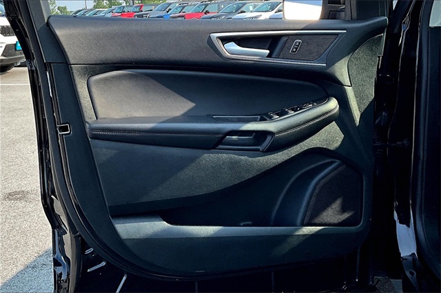 2024 Ford Edge SEL - Photo 9