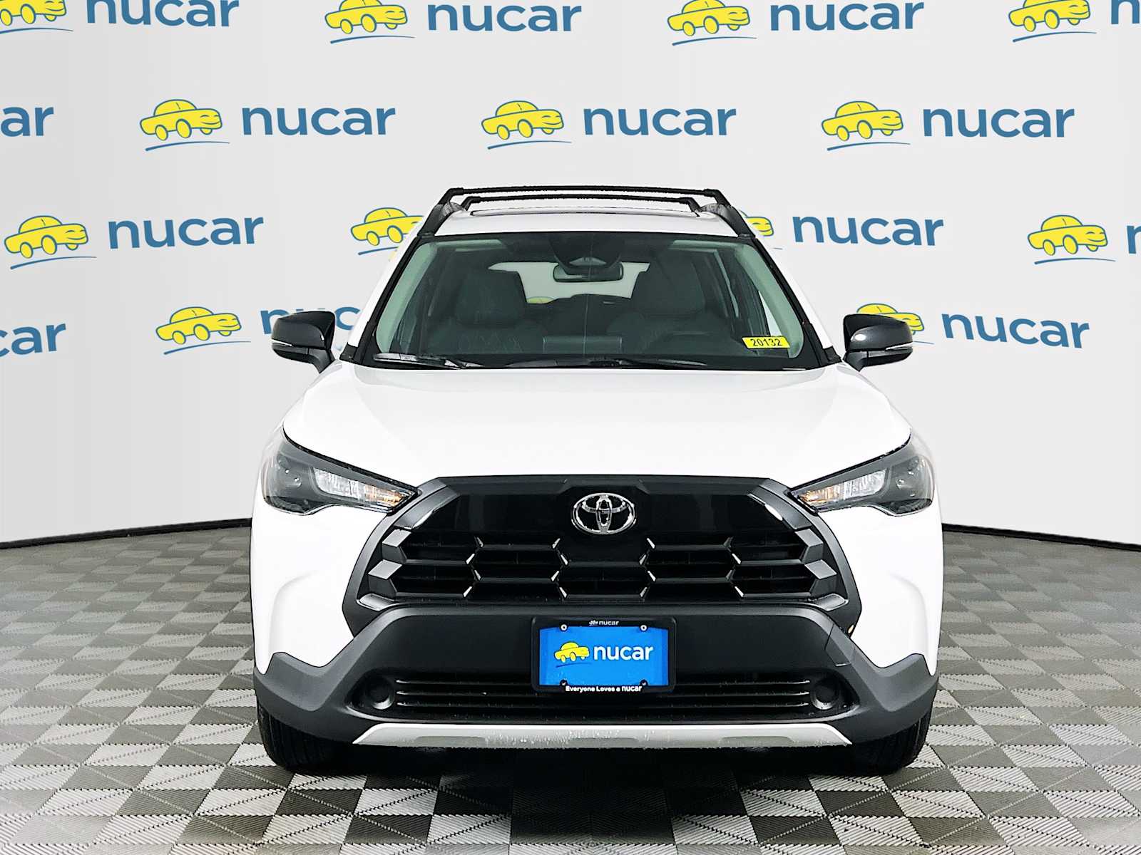 2026 Toyota Corolla Cross LE - Photo 2