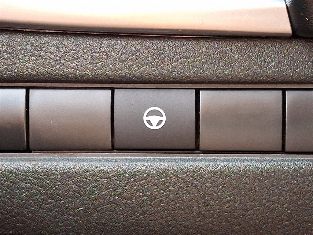 2023 Nissan Rogue SV - Photo 24