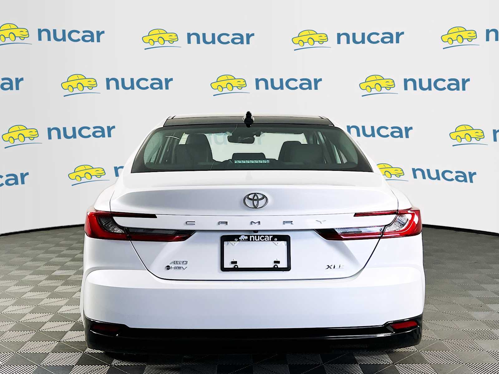 2025 Toyota Camry XLE - Photo 5