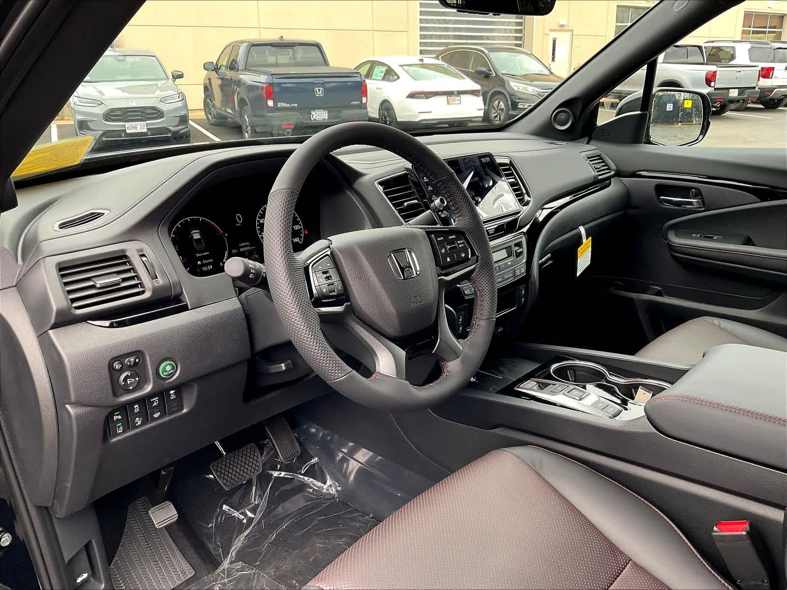 2026 Honda Ridgeline Black Edition - Photo 9