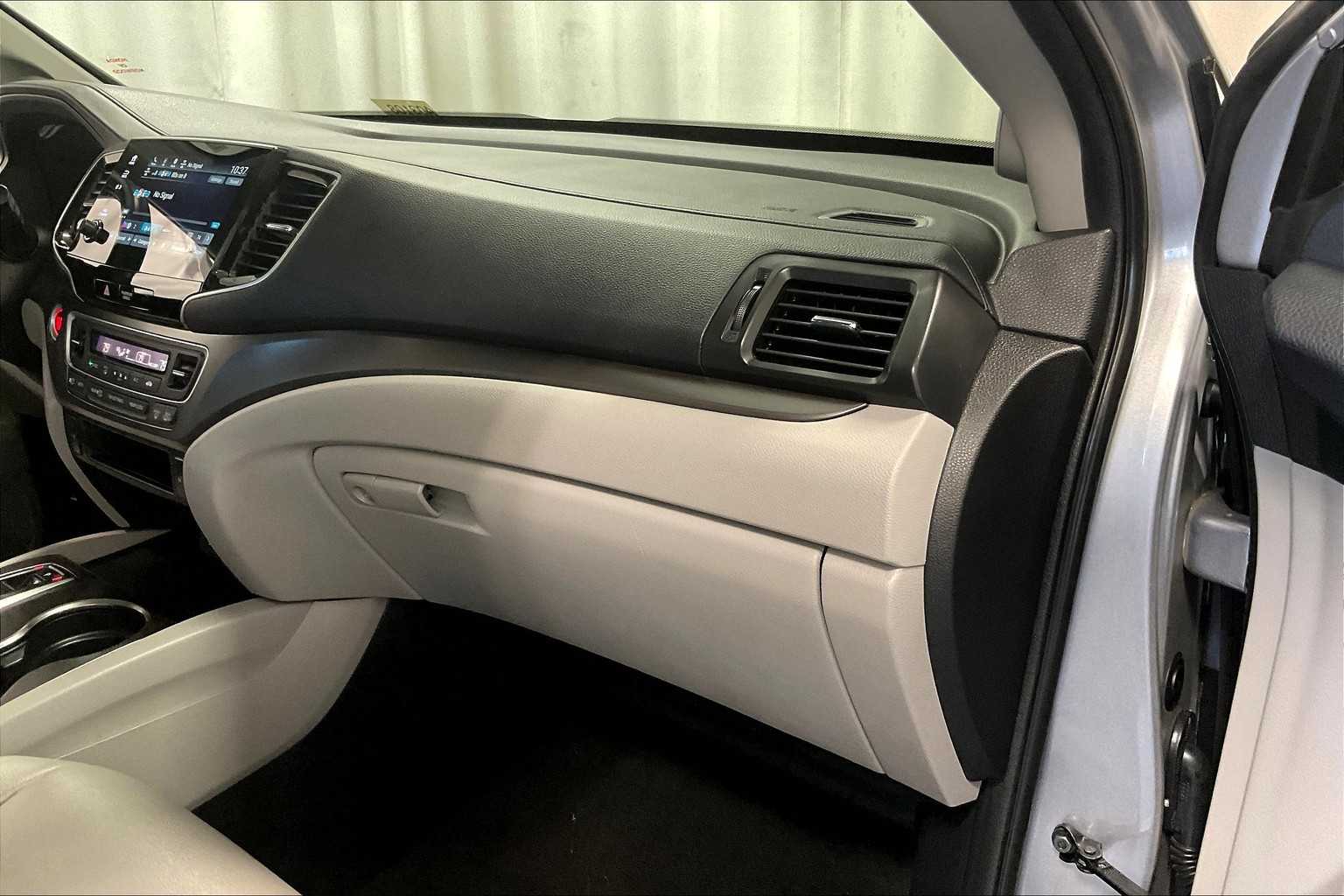 2022 Honda Pilot EX-L - Photo 13