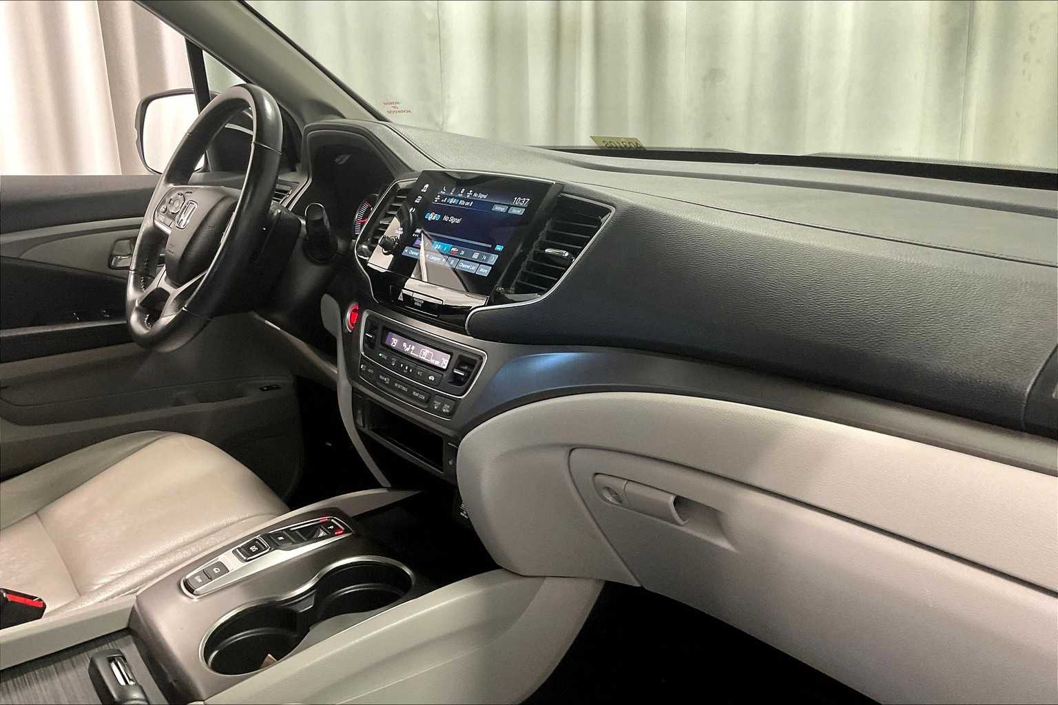 2022 Honda Pilot EX-L - Photo 14