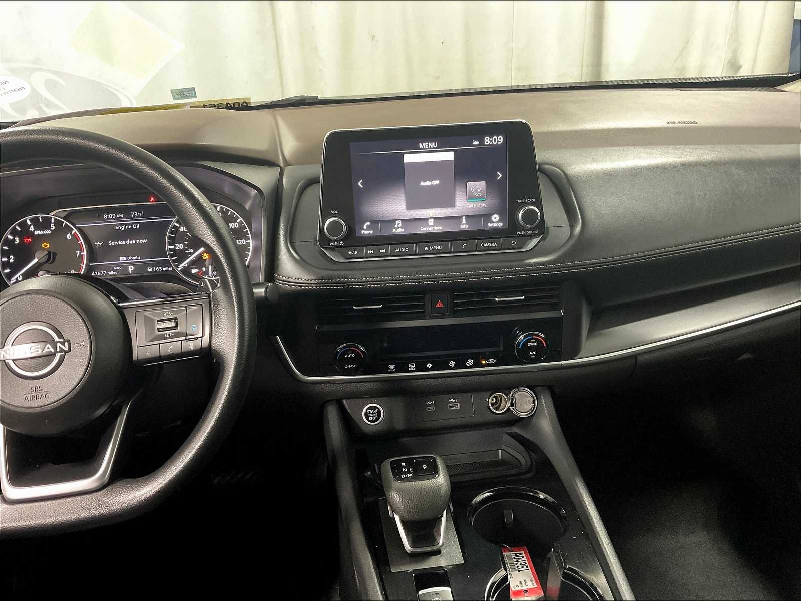 2023 Nissan Rogue SV - Photo 18