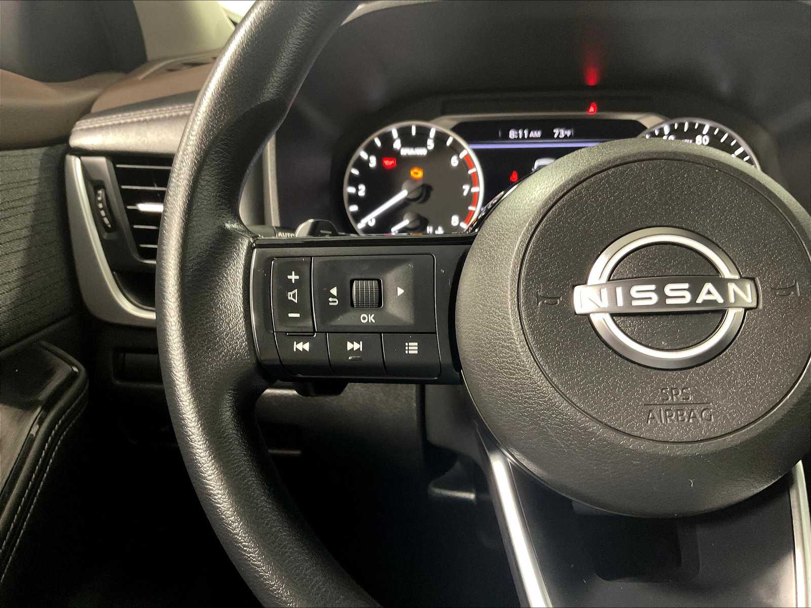 2023 Nissan Rogue SV - Photo 22