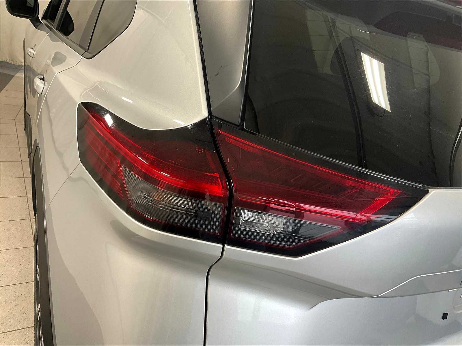 2023 Nissan Rogue SV - Photo 33