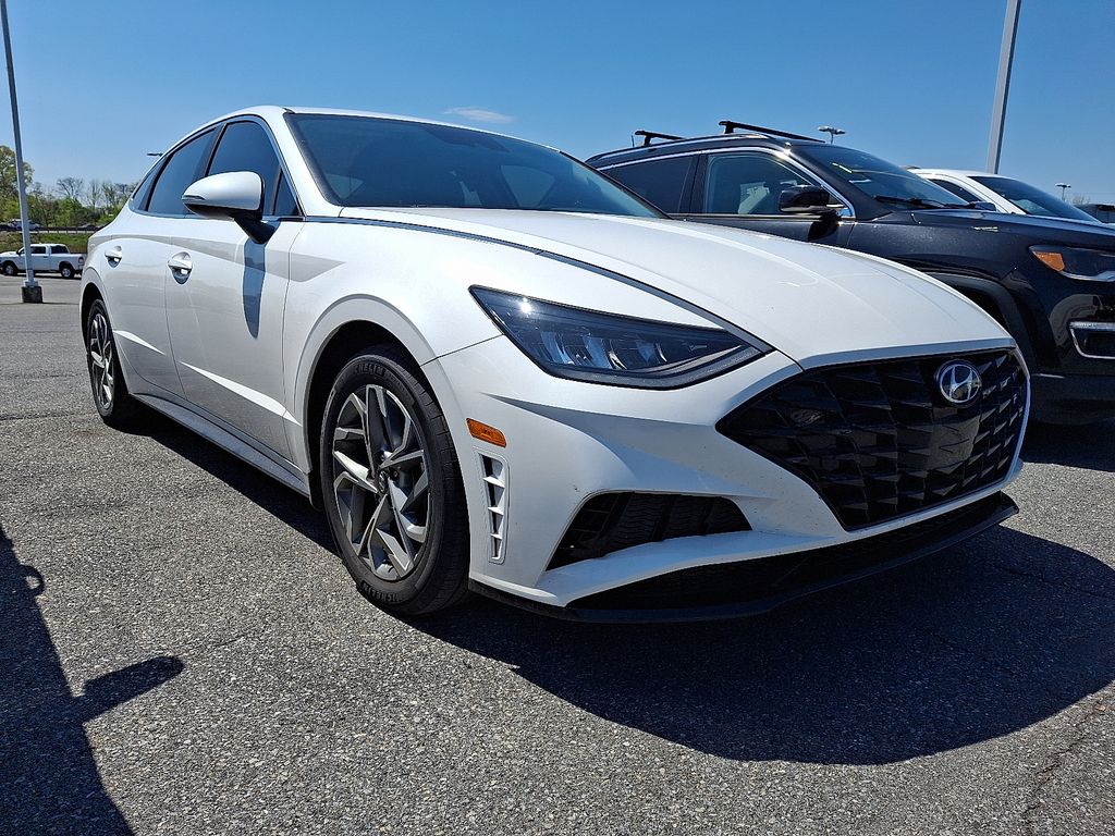 2022 Hyundai Sonata SEL