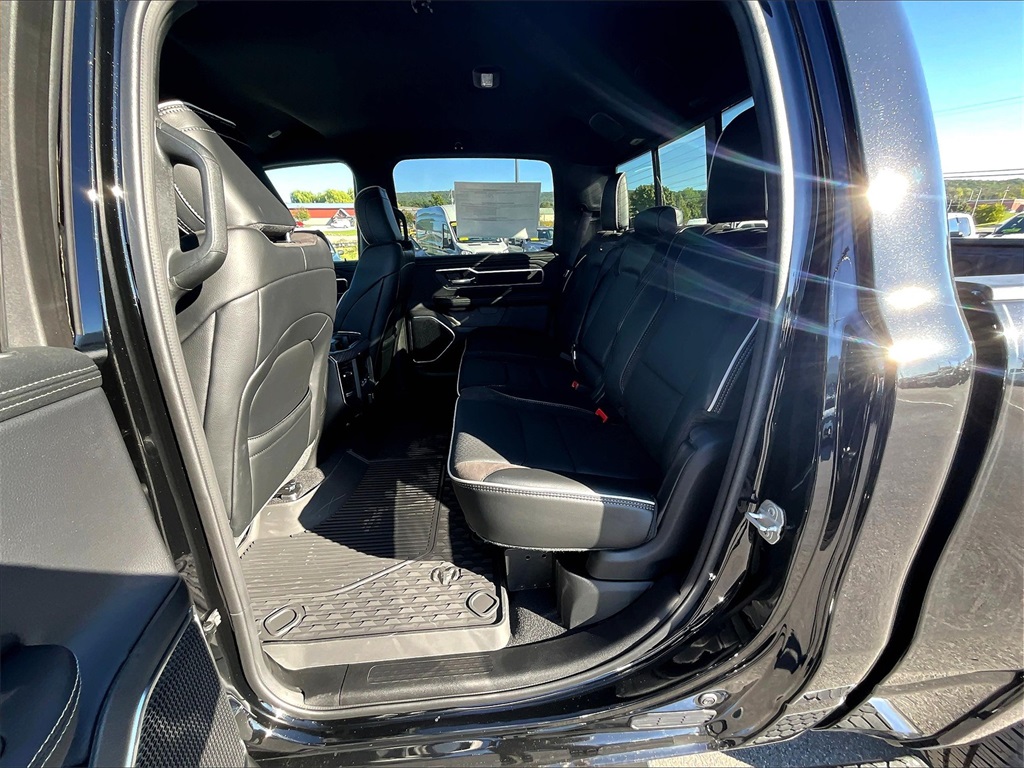 2026 Ram 1500 Laramie - Photo 15
