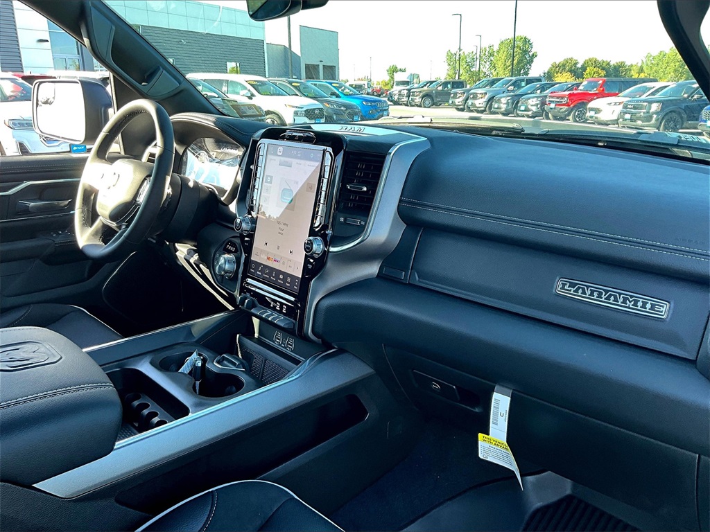2026 Ram 1500 Laramie - Photo 10