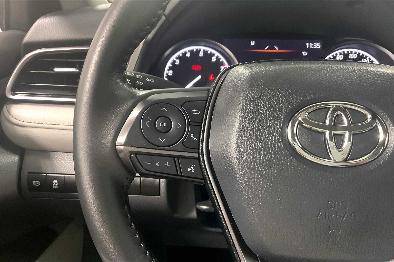 2024 Toyota Camry SE - Photo 22