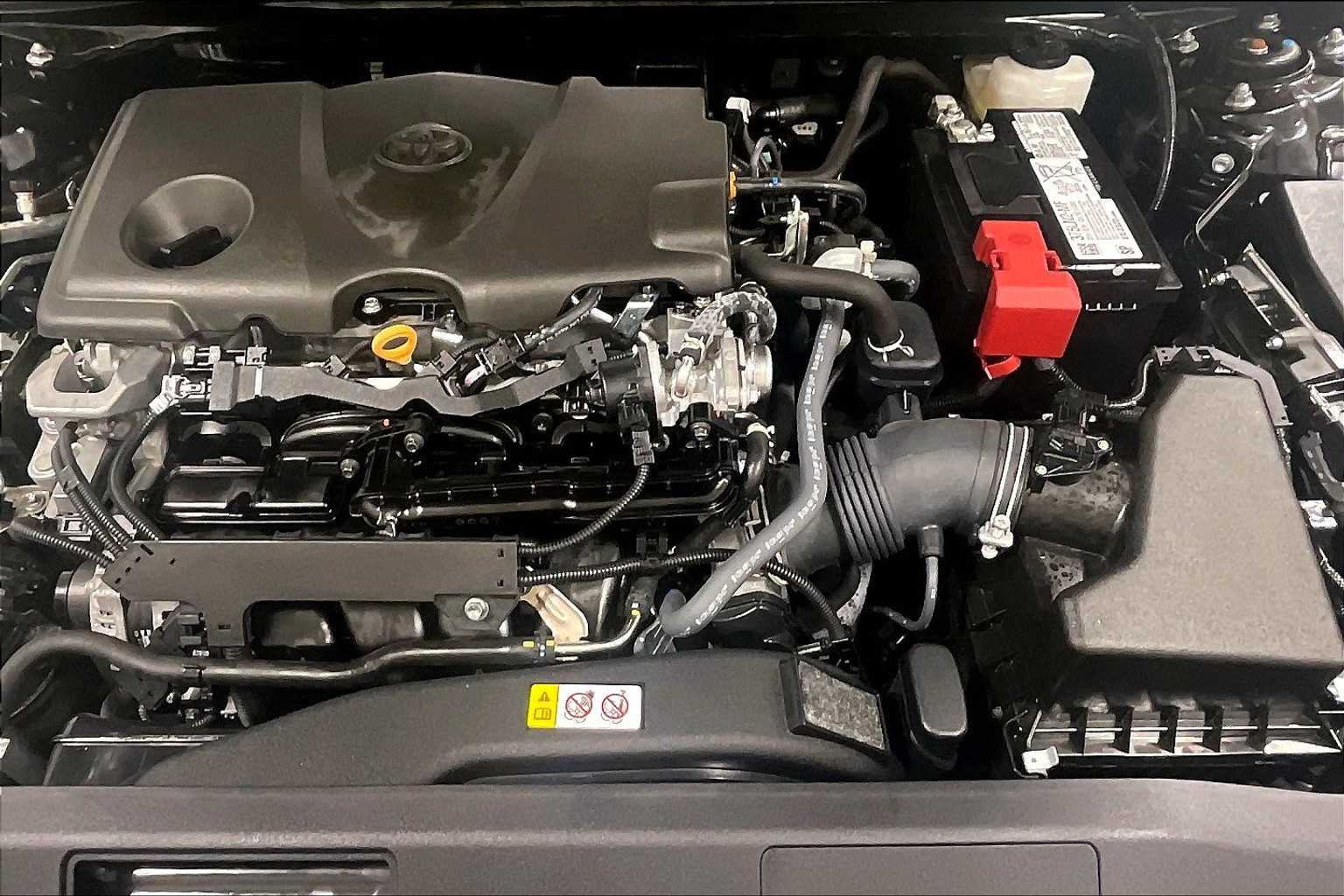 2024 Toyota Camry SE - Photo 29