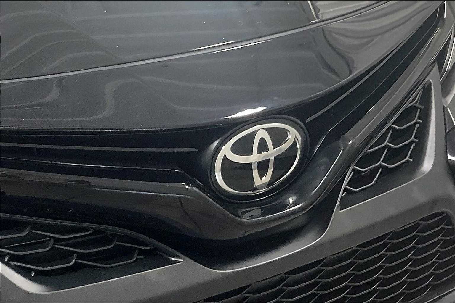 2024 Toyota Camry SE - Photo 31