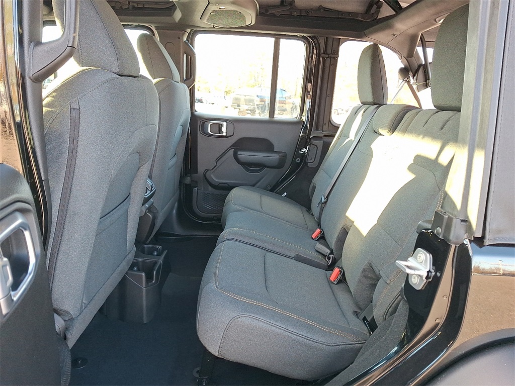 2026 Jeep Wrangler Sport - Photo 6