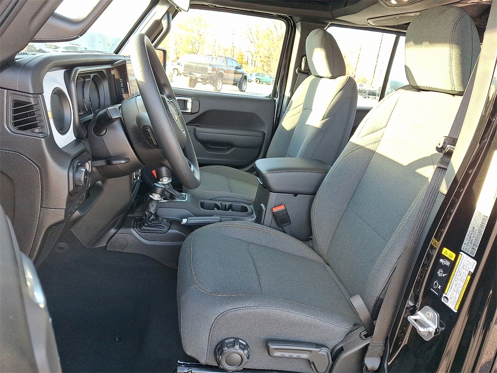 2026 Jeep Wrangler Sport - Photo 9