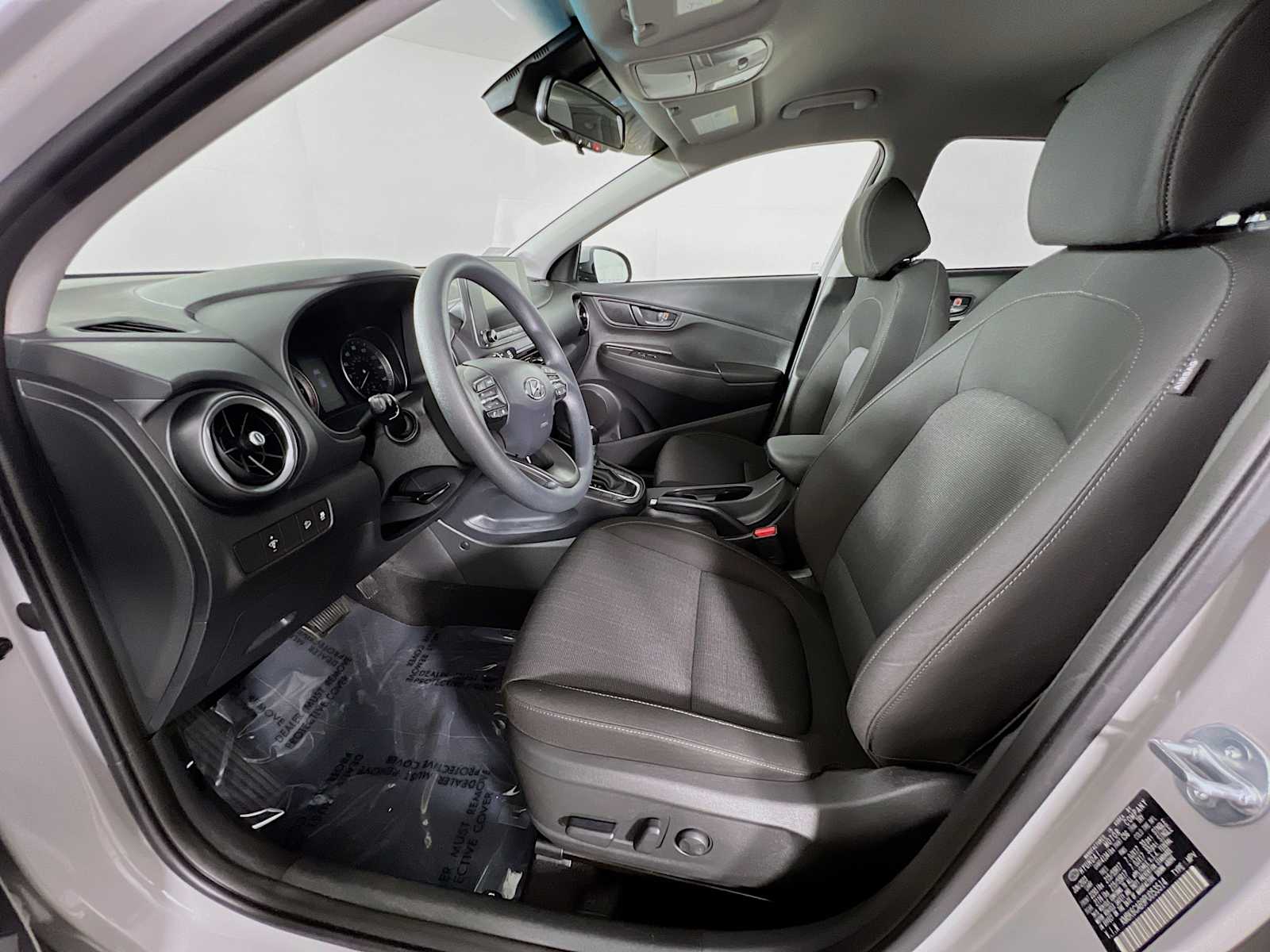 2023 Hyundai Kona SEL - Photo 20