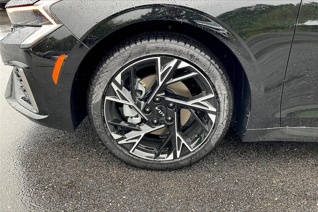 2026 Kia K5 GT-Line - Photo 8