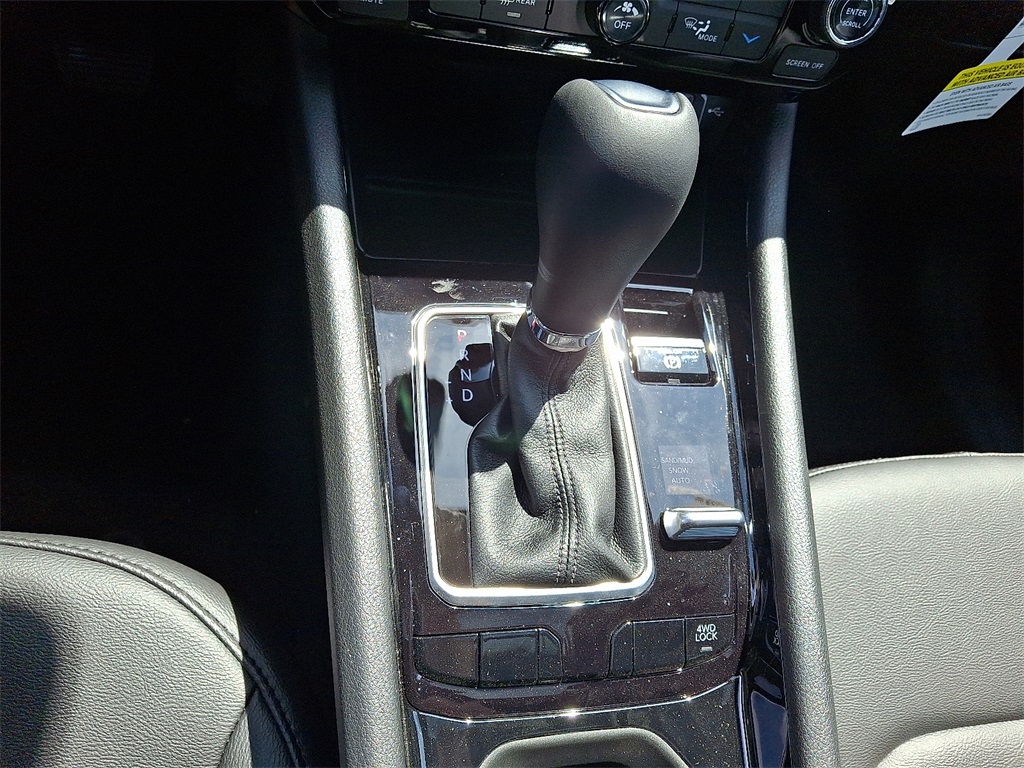 2025 Jeep Compass Limited - Photo 11