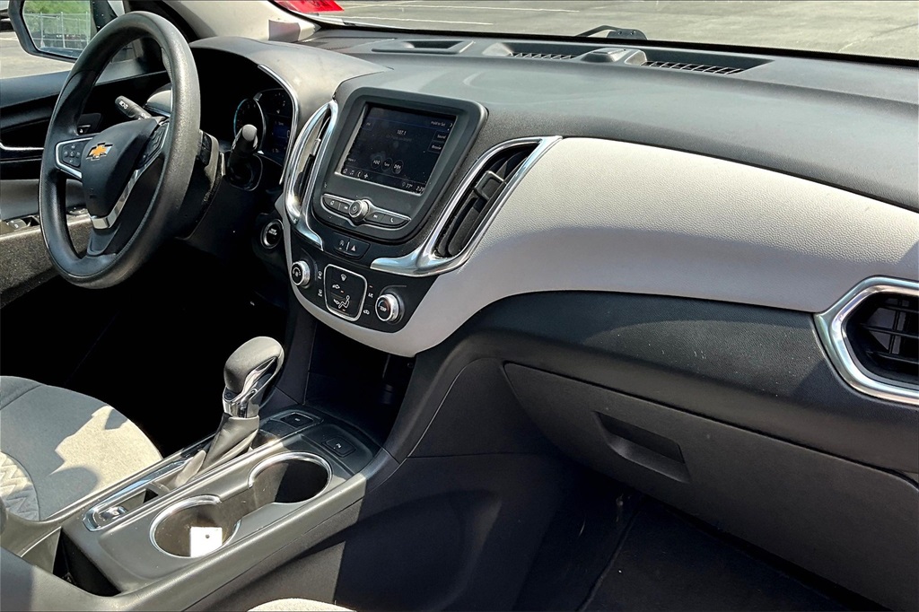 2022 Chevrolet Equinox LT - Photo 14